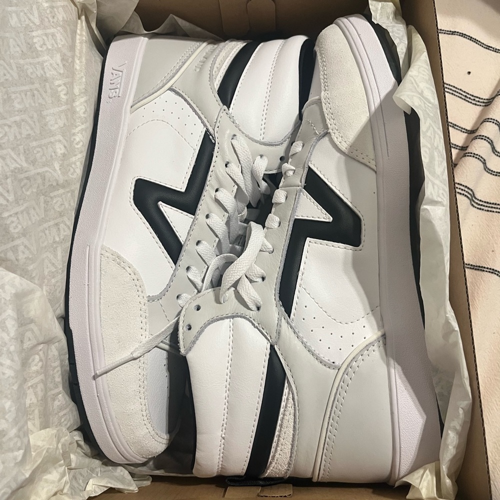 Vans Lowland mid White and Black High-Top Sneakers